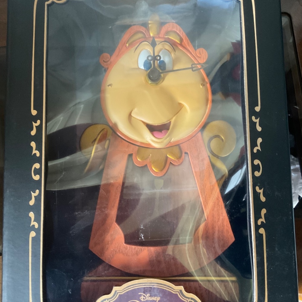 Disney beauty and the beast Cogsworth - Picture 5 of 5